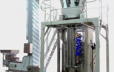 Automatinė keturių maišelių pakavimo mašina su kavos pupelių degazavimo vožtuvu